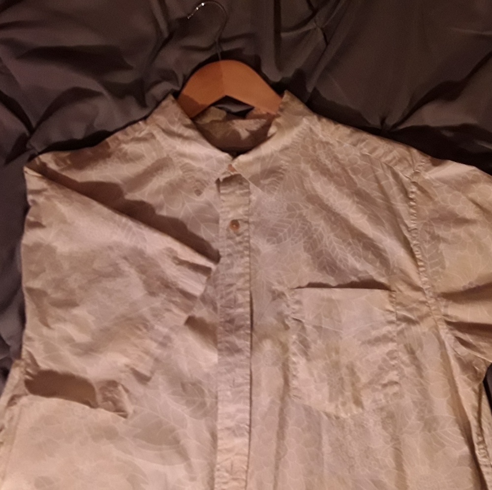 Quicksilver Aloha button down - Picture 2 of 4